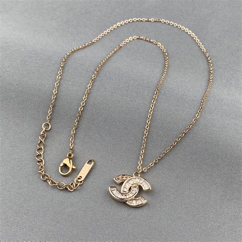 chanel rose gold necklace